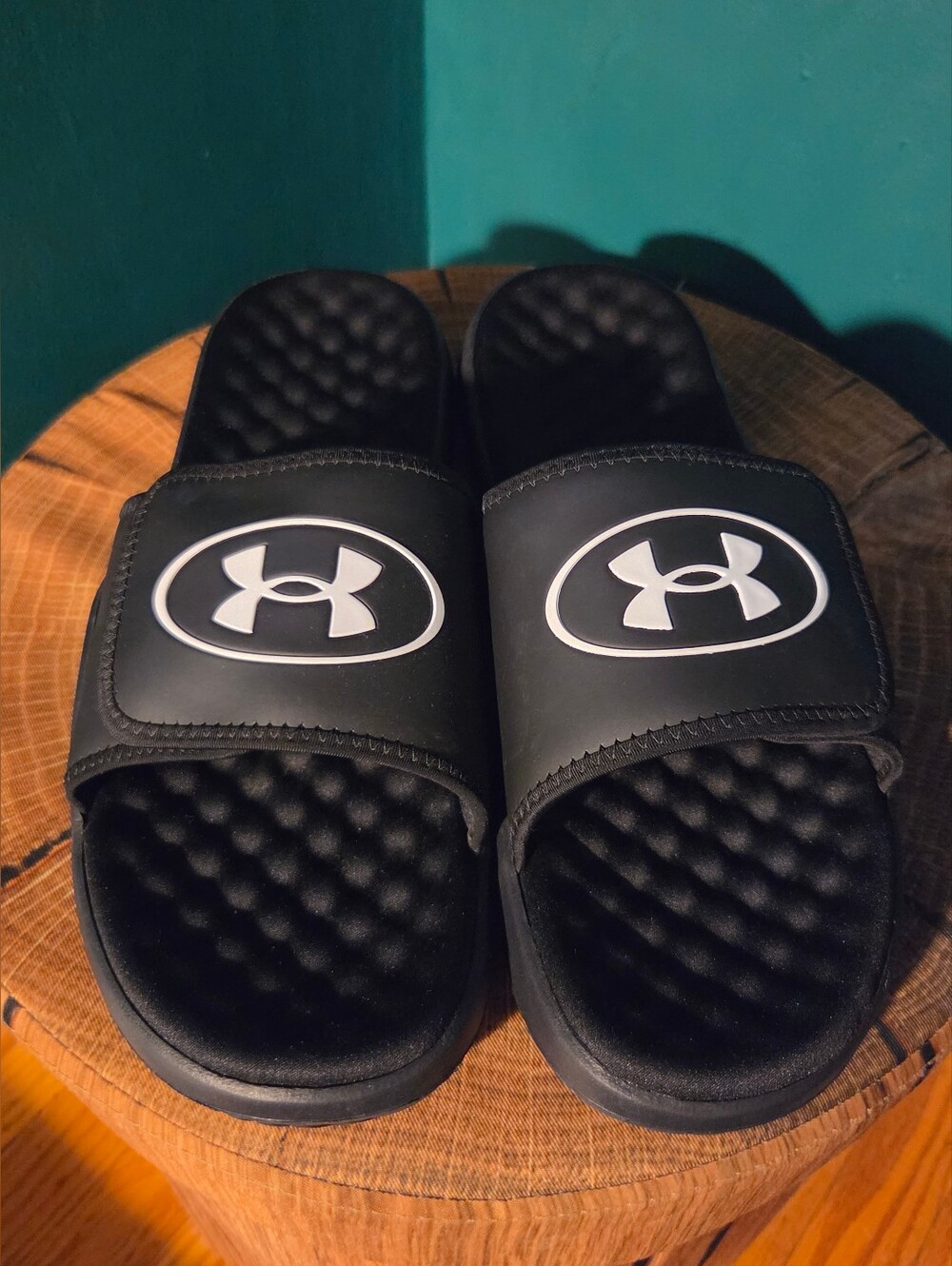 Under Armour Size 13 Mens Black Slides